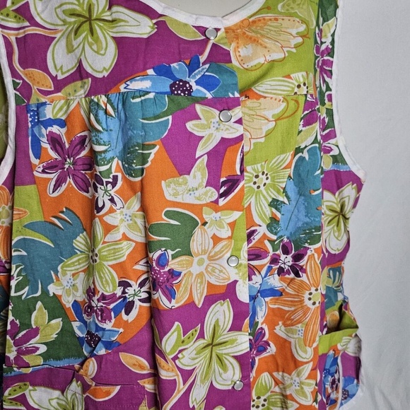 Womens CW Classics Purple Floral Sleeveless Pearl Snap Front Pockets Tank Top 1X - Picture 3 of 7